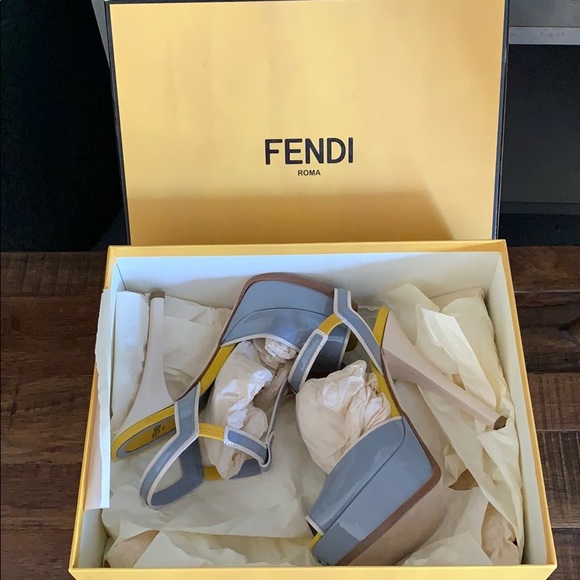 Fendi Heels - Picture 1 of 8